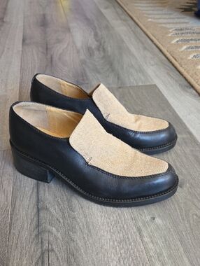 Giraudon Black Leather Heeled Oxford Shoes